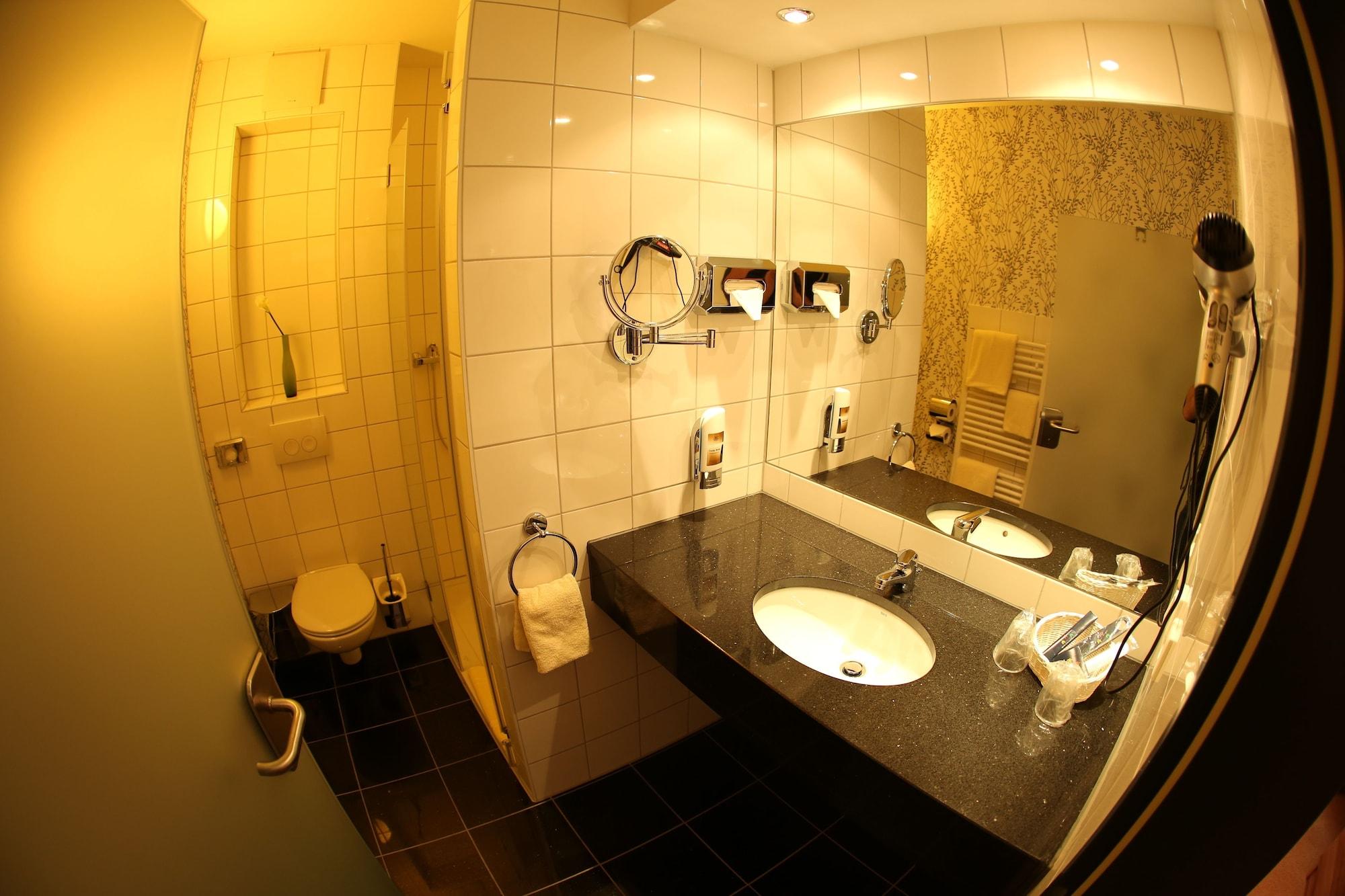 Hotel Sittardsberg Duisburg Ngoại thất bức ảnh