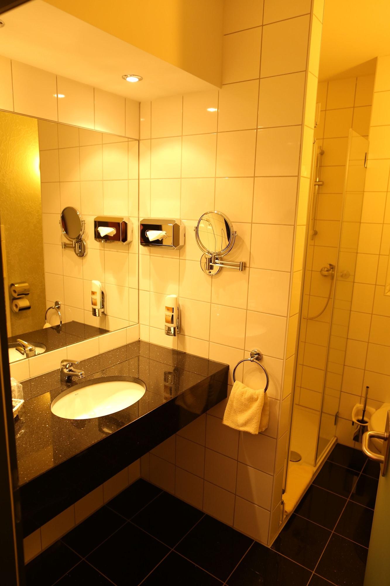 Hotel Sittardsberg Duisburg Ngoại thất bức ảnh